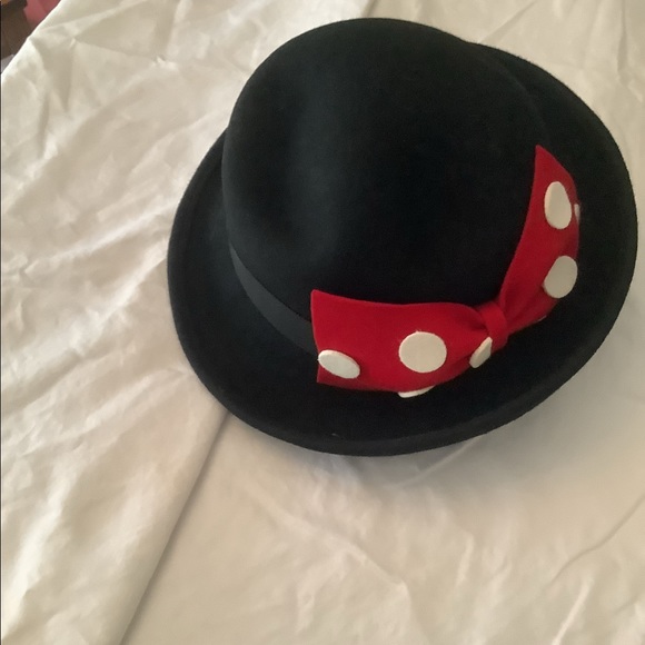 RARE Disney Hat. Black wool with red and white polka dot bow. New. - Picture 5 of 8
